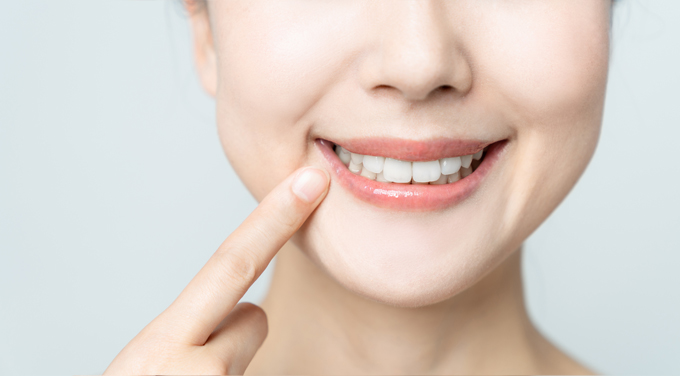 市販のホワイトニング剤は歯を白くできるの 藤が丘の歯医者なら名古屋イースト歯科 矯正歯科